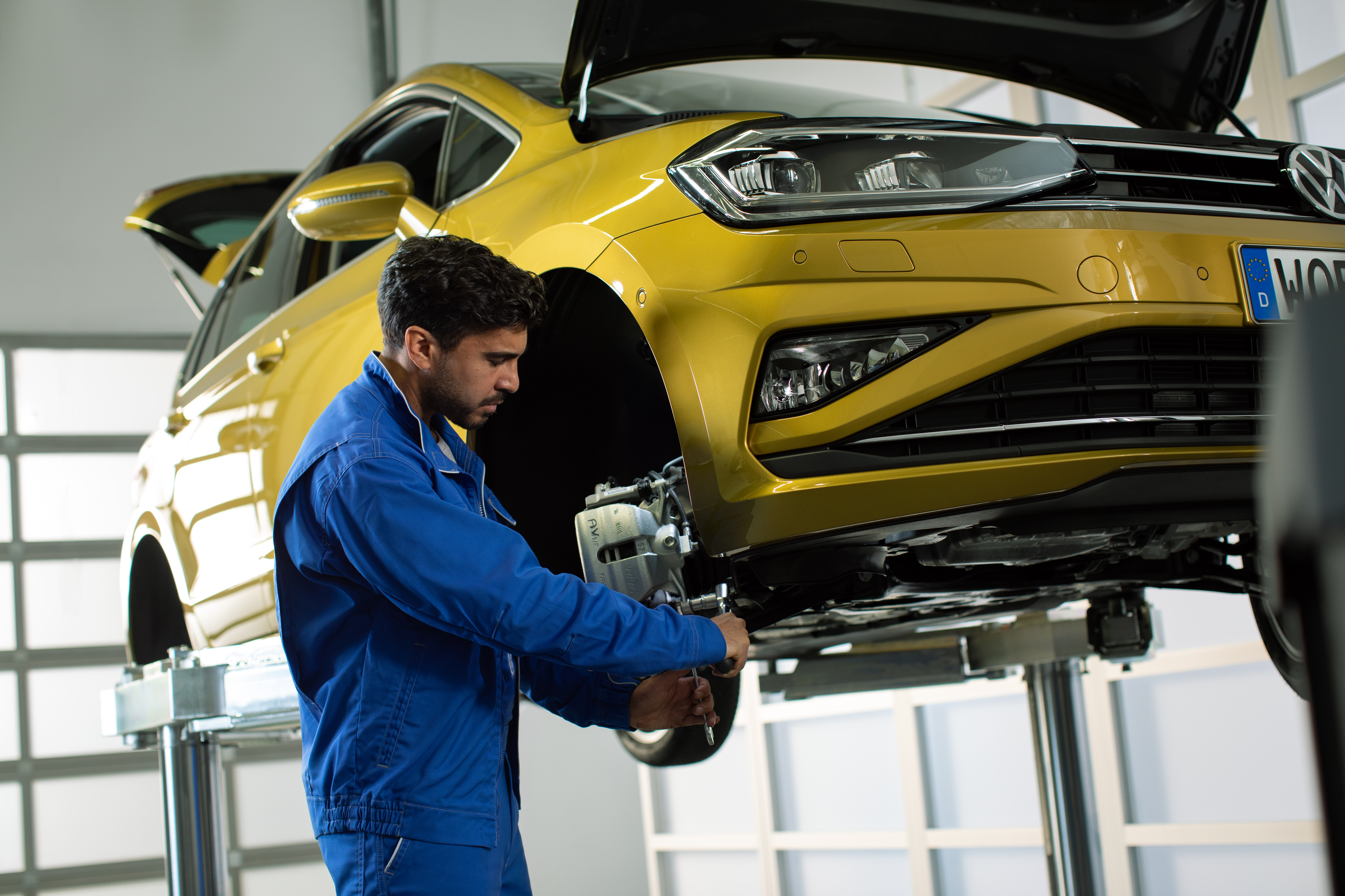 Auto & Servis